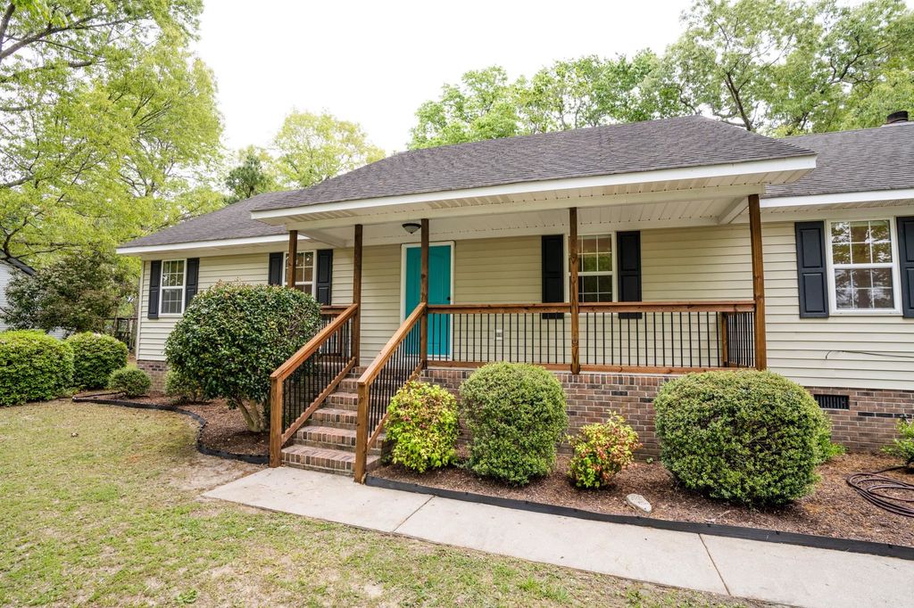 Image 1 of property listing at 2359 Tulls Creek Road Lot 4, Moyock, NC 27958