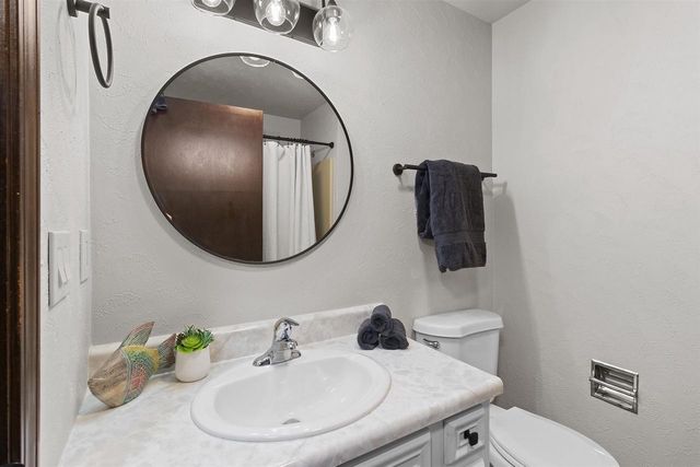 2540 SUN TERRACE, Green Bay, WI 54311