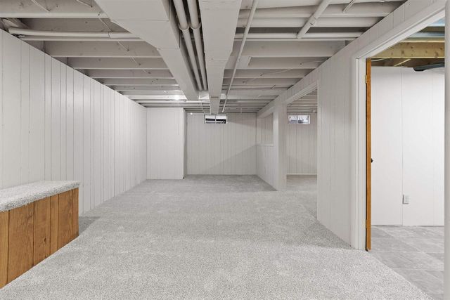 2540 SUN TERRACE, Green Bay, WI 54311