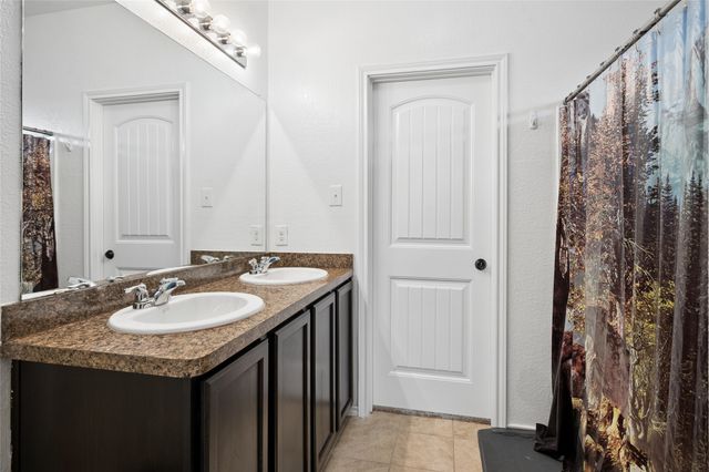 324 Fairgrounds Lane, Ponder, TX 76259