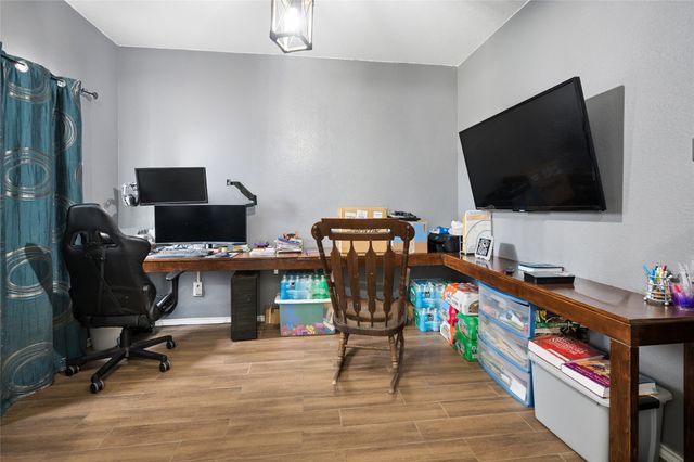 324 Fairgrounds Lane, Ponder, TX 76259