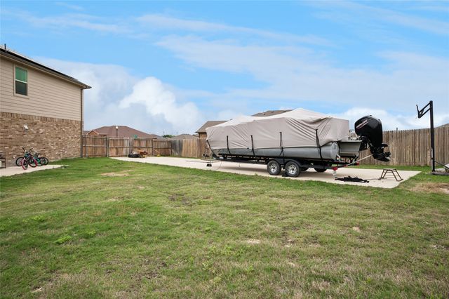 324 Fairgrounds Lane, Ponder, TX 76259