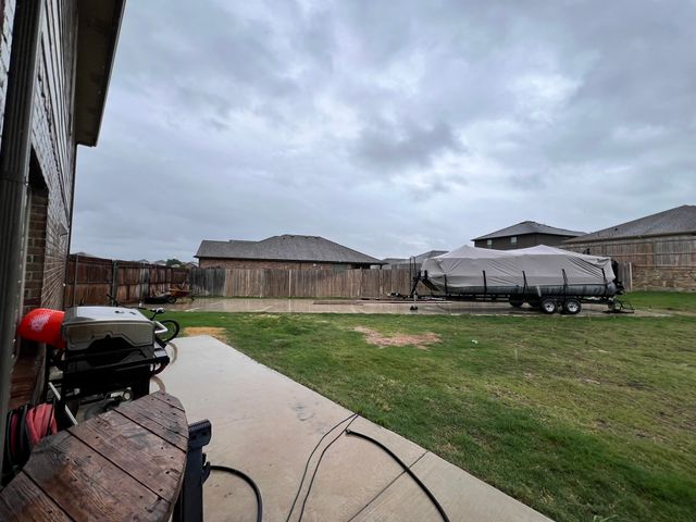 324 Fairgrounds Lane, Ponder, TX 76259