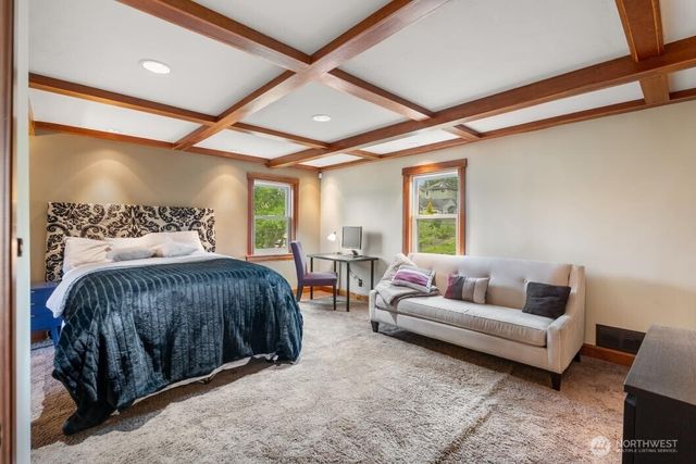 1600 27th Avenue, Seattle, WA 98122
