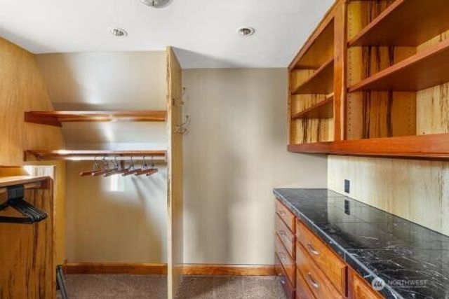1600 27th Avenue, Seattle, WA 98122