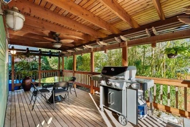 1600 27th Avenue, Seattle, WA 98122