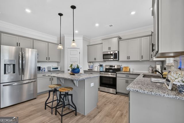 26 Majestic Oaks Way NE, Rome, GA 30165
