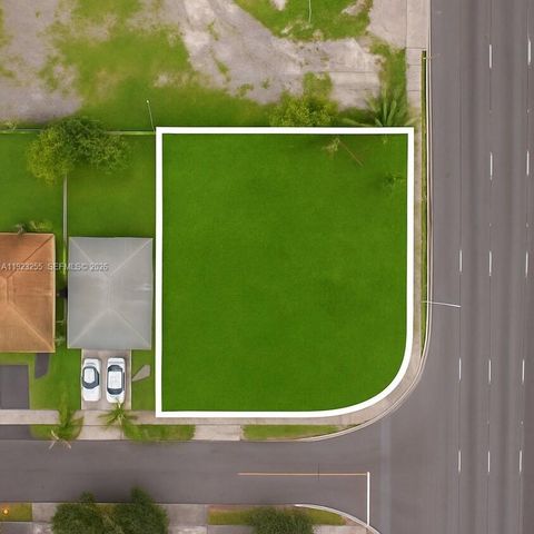 9400 NW 17th Avenue, Miami, FL 33147