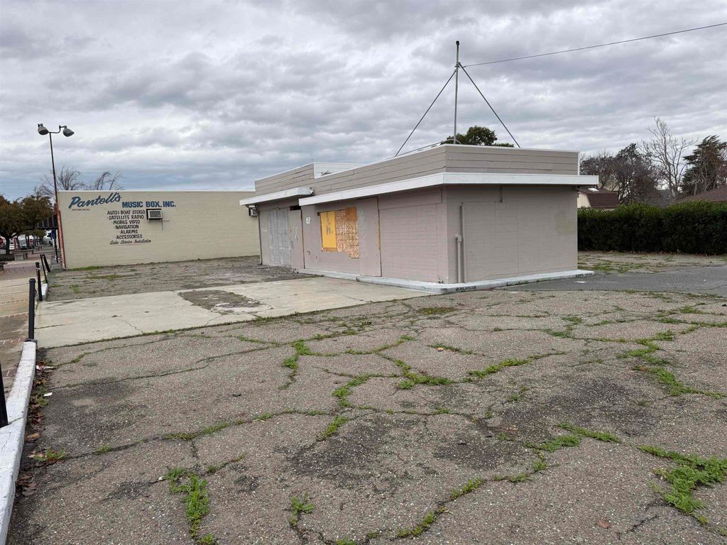 415 G St, Antioch, CA 94509