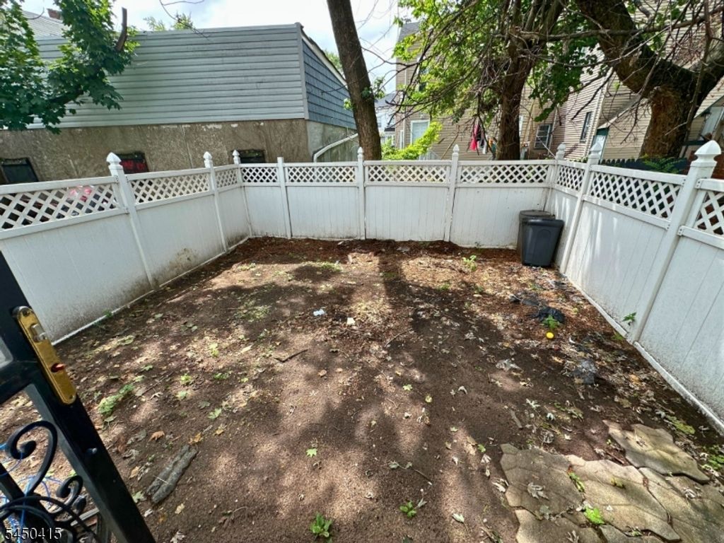 110 Pearl St, Paterson City, NJ 07501 — photo 3