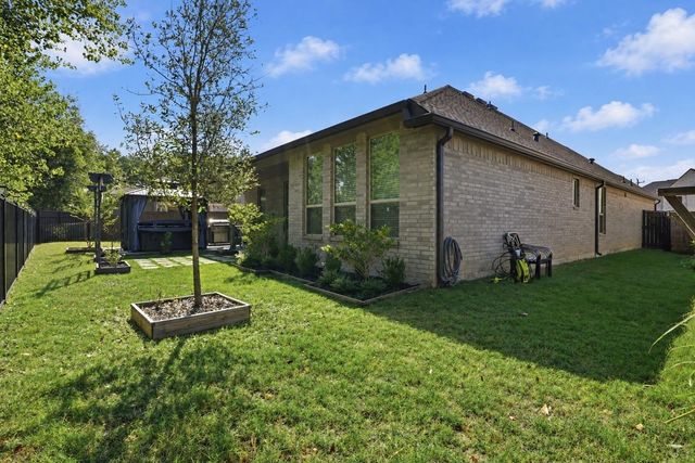 29025 Red Loop Drive, New Caney, TX 77357