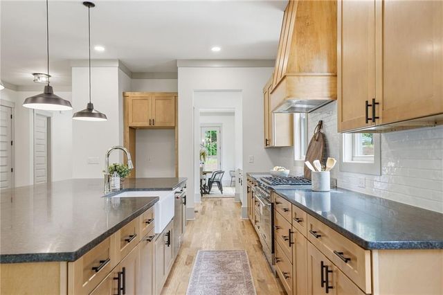 1418 Palm Street, Holly Springs, GA 30115