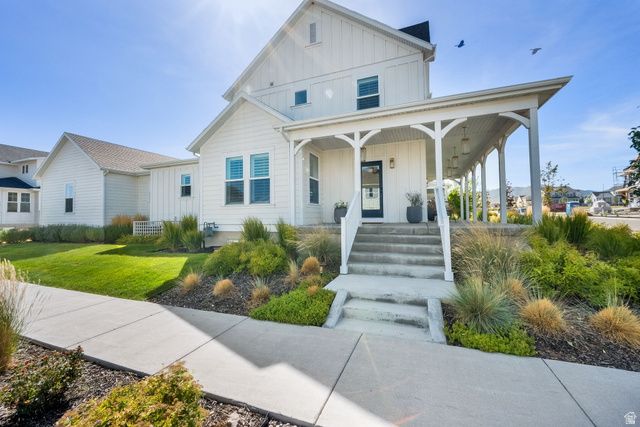 6889 W LAKE AVE, South Jordan, UT 84009