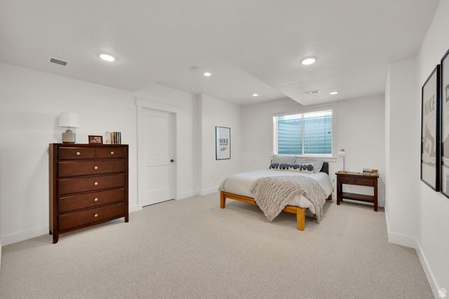 6889 W LAKE AVE, South Jordan, UT 84009