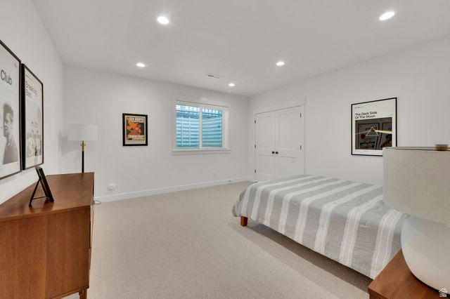 6889 W LAKE AVE, South Jordan, UT 84009