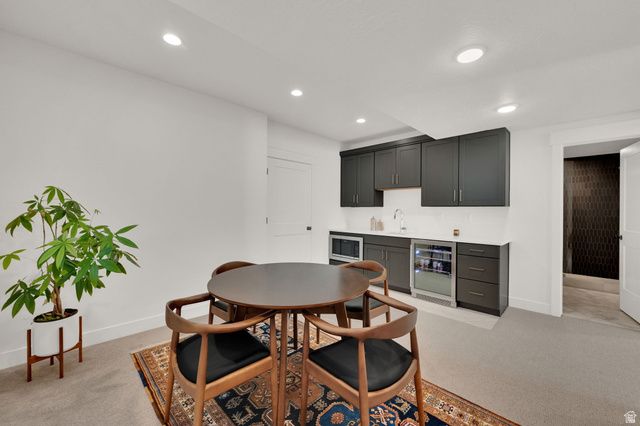 6889 W LAKE AVE, South Jordan, UT 84009