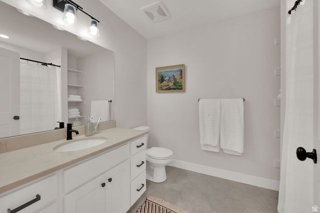 6889 W LAKE AVE, South Jordan, UT 84009