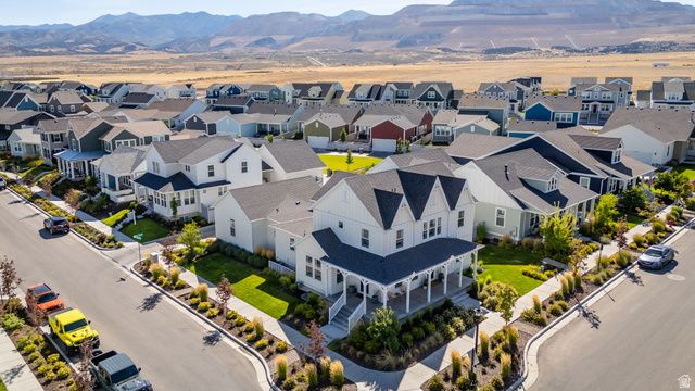 6889 W LAKE AVE, South Jordan, UT 84009