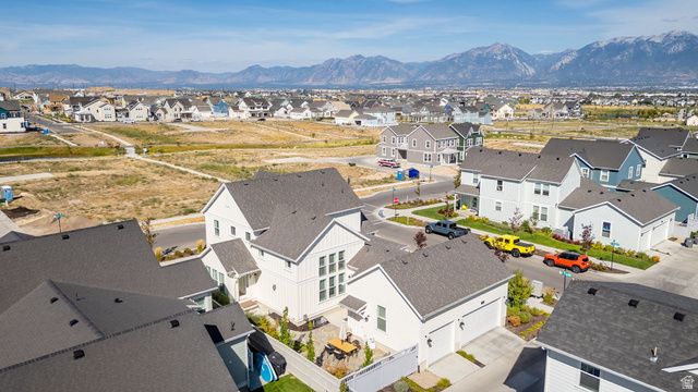 6889 W LAKE AVE, South Jordan, UT 84009