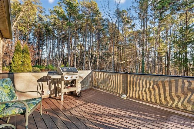 1880 Woodstock Road, Clemmons, NC 27012