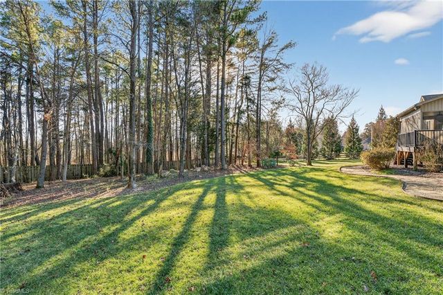 1880 Woodstock Road, Clemmons, NC 27012