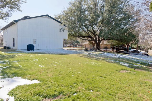 7604 Westwind Drive, Fort Worth, TX 76179