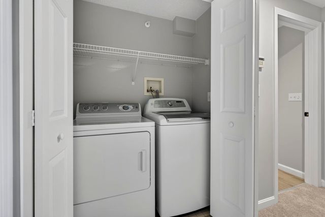 3 Summer Snow Lane, Bedford, NH 03110