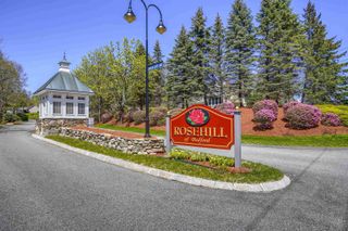 3 Summer Snow Lane, Bedford, NH 03110