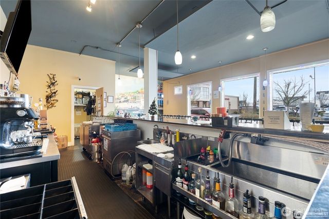 1471 NW 85th Street, Seattle, WA 98117