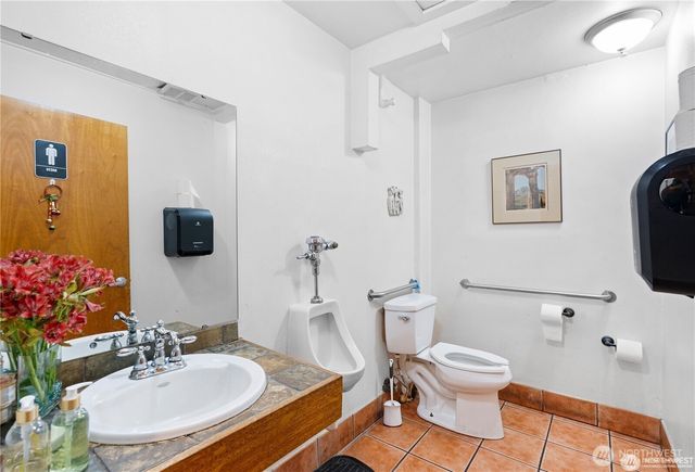 1471 NW 85th Street, Seattle, WA 98117