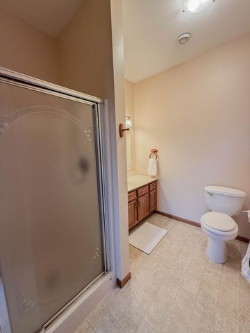 2953 9th Avenue SE, Willmar, MN 56201