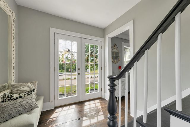 3-5 Firehouse Lane, New Hampton, NH 03256
