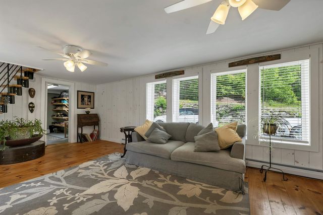 3-5 Firehouse Lane, New Hampton, NH 03256