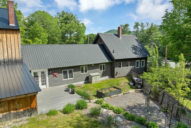 3-5 Firehouse Lane, New Hampton, NH 03256