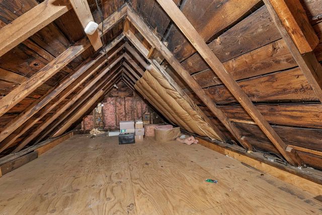 3-5 Firehouse Lane, New Hampton, NH 03256