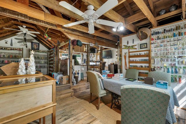 3-5 Firehouse Lane, New Hampton, NH 03256