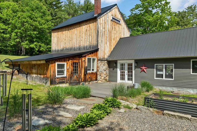 3-5 Firehouse Lane, New Hampton, NH 03256