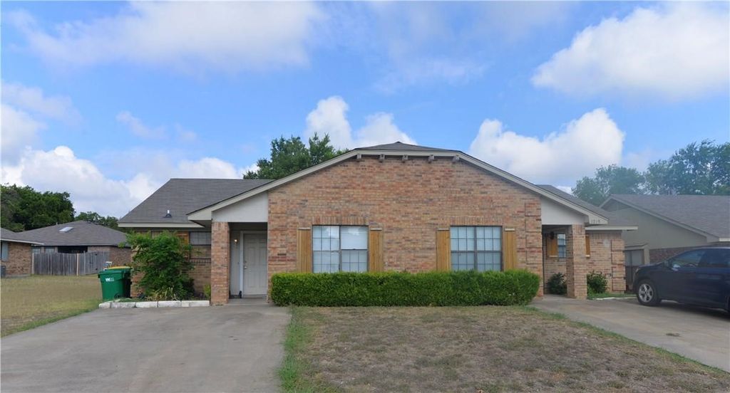 1719 Dynasty Drive, Glenn Heights, TX 75154