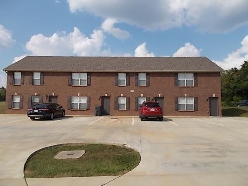 1813 Beckett Dr Apt A, Clarksville, TN 37042