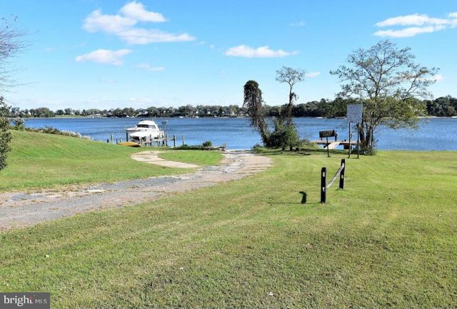 7704 HIGHPOINT ROAD, Clearwater Beach, MD 21226