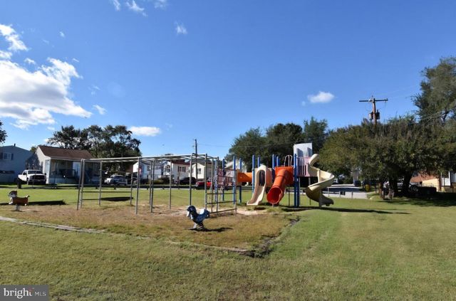7704 HIGHPOINT ROAD, Clearwater Beach, MD 21226
