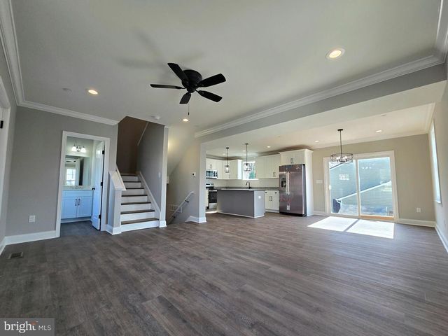 7704 HIGHPOINT ROAD, Clearwater Beach, MD 21226