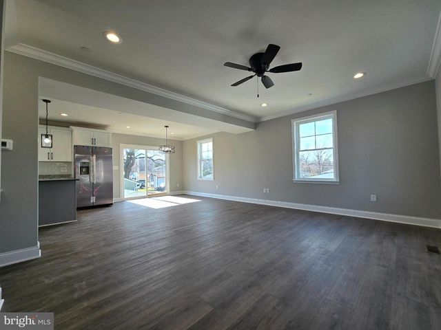 7704 HIGHPOINT ROAD, Clearwater Beach, MD 21226