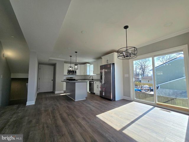 7704 HIGHPOINT ROAD, Clearwater Beach, MD 21226