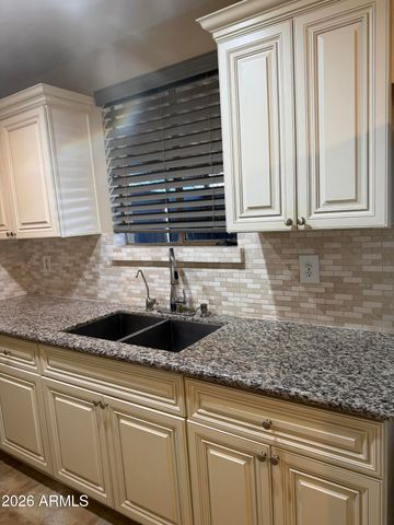 6011 N 33RD Avenue, Phoenix, AZ 85017