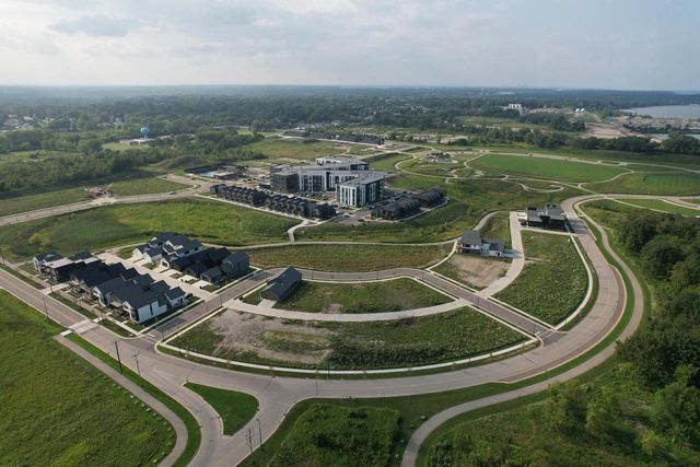 9411 S CYPRESS PLACE, Oak Creek, WI 53154