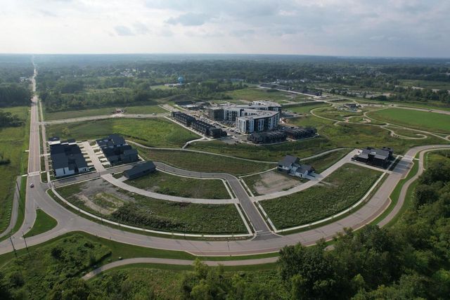 9411 S CYPRESS PLACE, Oak Creek, WI 53154