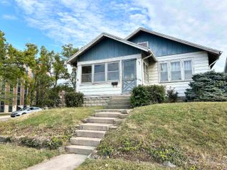 1224 W Carson Street, Muncie, IN 47303