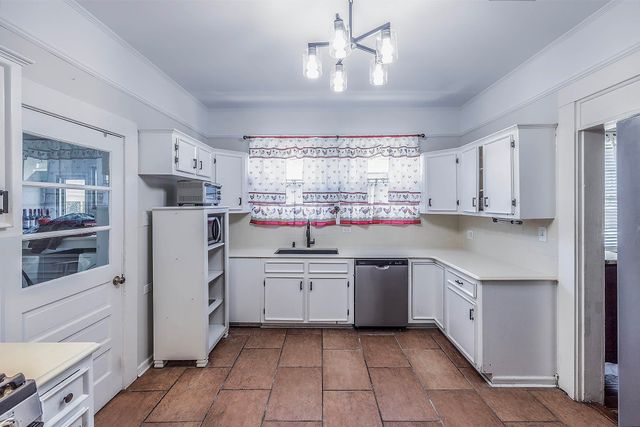 306 E 2nd St, Thibodaux, LA 70301