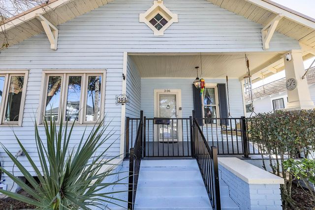 306 E 2nd St, Thibodaux, LA 70301